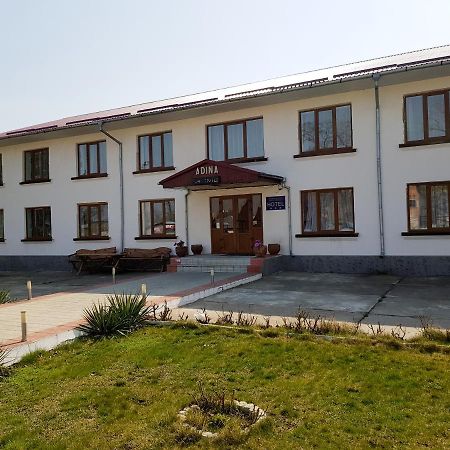 Hotel Adina Riscani Zewnętrze zdjęcie