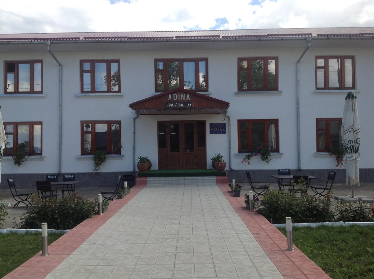 Hotel Adina Riscani Zewnętrze zdjęcie