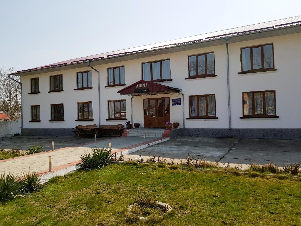 Hotel Adina Riscani Zewnętrze zdjęcie