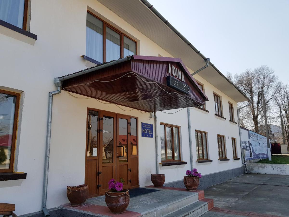 Hotel Adina Riscani Zewnętrze zdjęcie